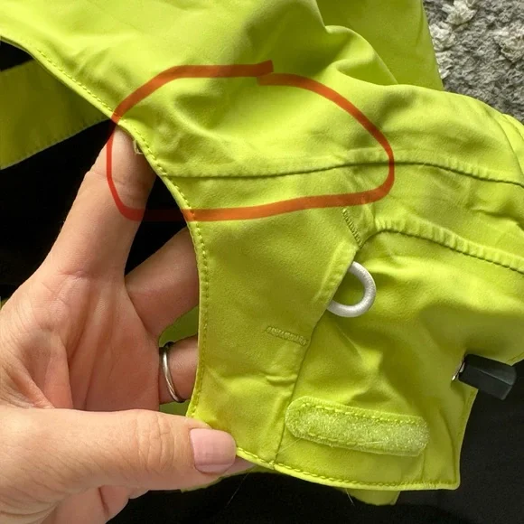 Peak Performance Ski Jacket - Picture 6 of 11